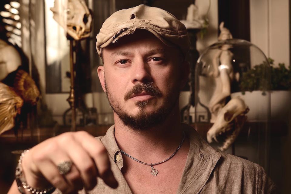 Retrato del pintor italiano Roberto ferri